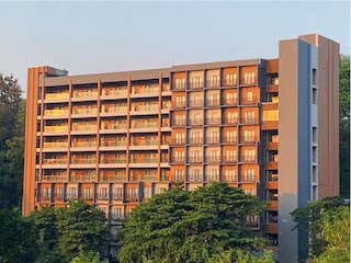 オーク ツリー エメラルド ホテル & コンベンションズ セマラン