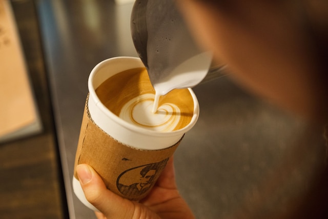 ゲストハウス由苑