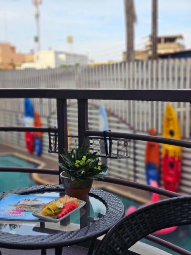 ア - テ チュムポーン ホテル