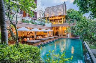 パンダワ オール スイート ホテル