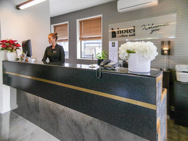 ホテル カールトン ミル