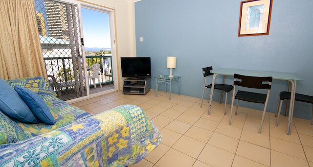 ラッフルズ ローヤル