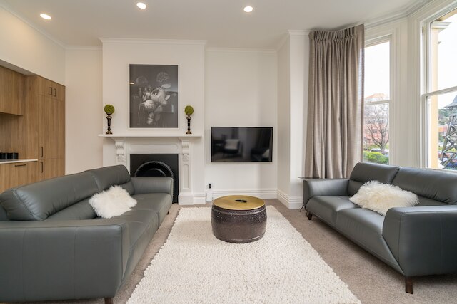 インナー シティ エレガンス オン スチュアート ストリート