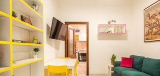 ア ドゥエ パッシ ダル テアトロ ポリテアマ