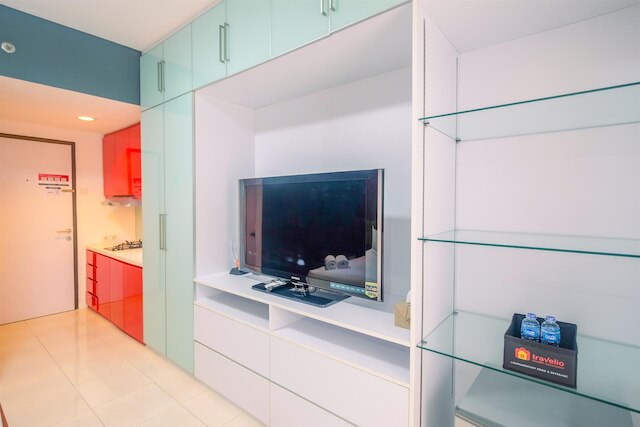 コンフォート スタジオ タマンサリ スディルマン アパートメント