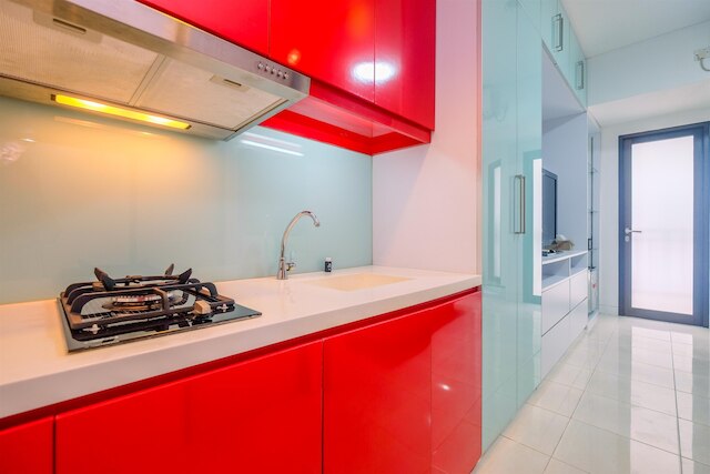 コンフォート スタジオ タマンサリ スディルマン アパートメント