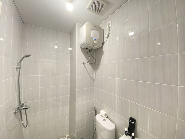 スマート スタジオ ルーム セミ アパートメント アット ザ ロッジ パスカル ニア ビヌス ユニバーシティ