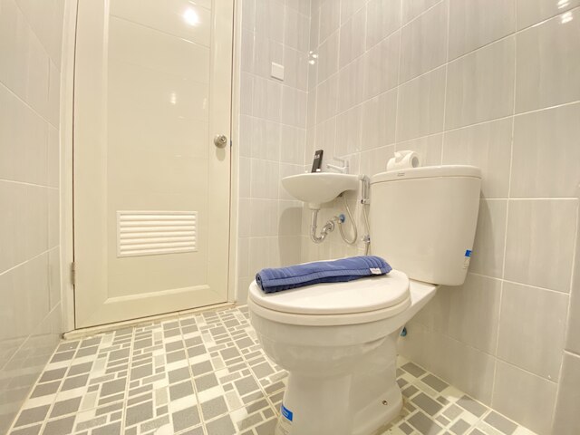 シンプリー スタジオ ルーム セミ アパートメント アット ザ ロッジ パスカル ニア ビヌス ユニバーシティ