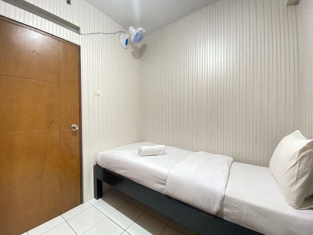 スタイリッシュ & ストラテジク 2ベッドRム アット ゲートウェイ アーマド ヤニ チカダズ アパートメント ニア モール