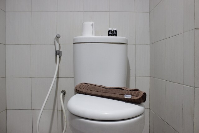 コンフィー2 ベッドR アパートメント アット メカルワンギ スクエア チバドゥユット