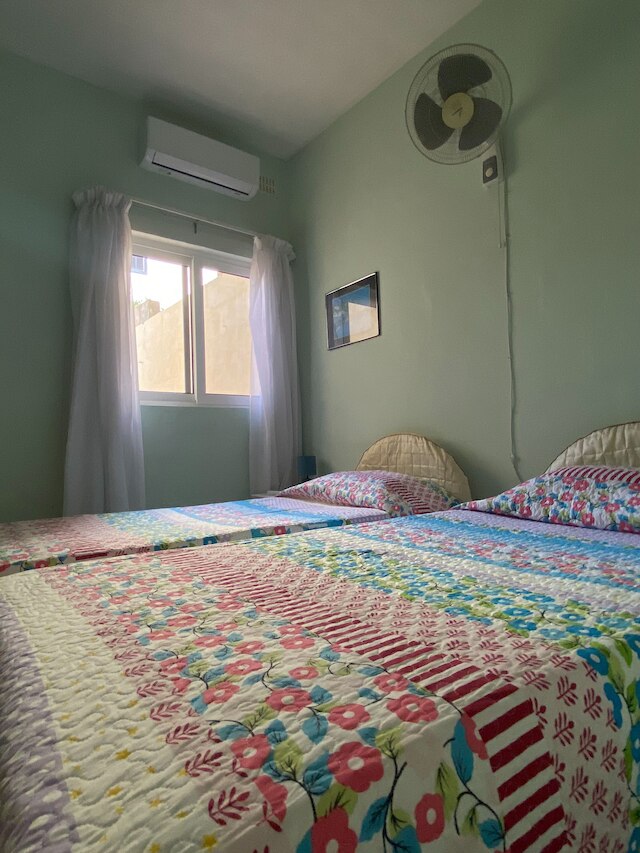 グラウンド フロア メゾネット イン ビルゼブジーア