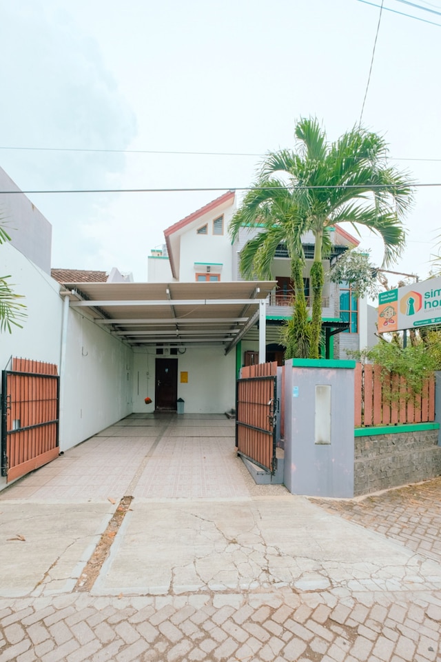 ホームステイPogung、UGM付近、シンプリーホーミー