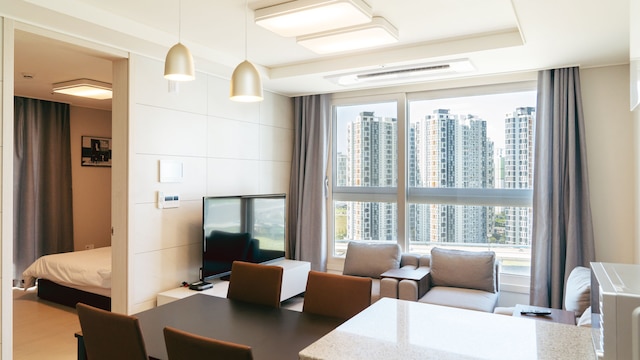 The November Stay In Landmark