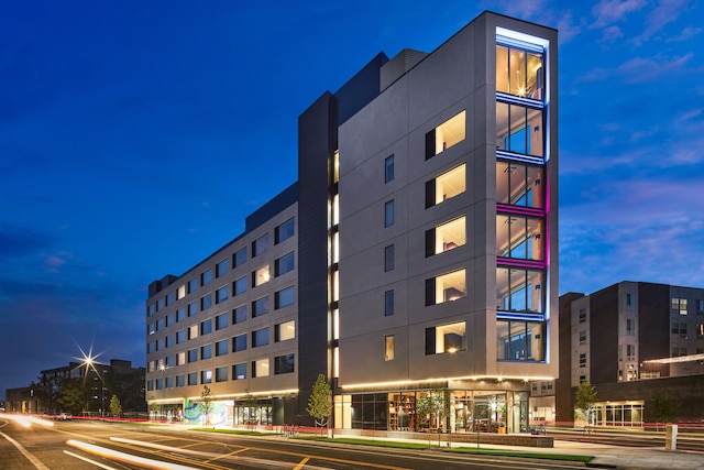 キャットバード ホテル