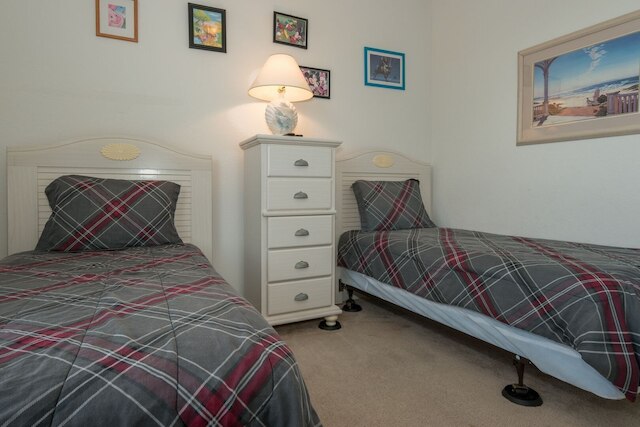 WP2300 SI ウィンザー パーム 3 ベッド コンド