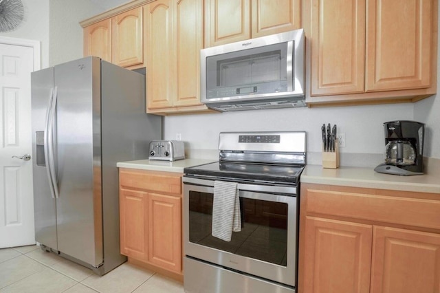 オールニューミッドセンチュリーモダンペントハウス 3 ベッドルームホーム バイ レッドオーニング