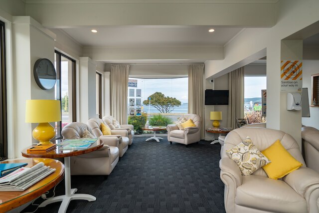 イカ ヌイ タウポ