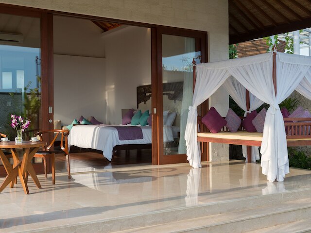 パンダワ クリフ エステート