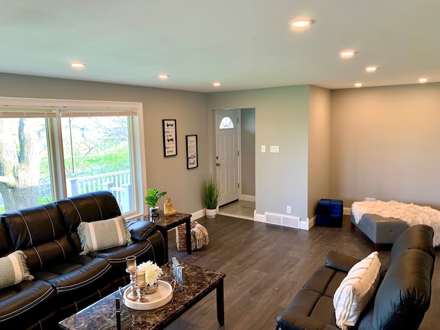 ザ グランド ゴージ ヴィラ ウィズ ヤード & パーキング