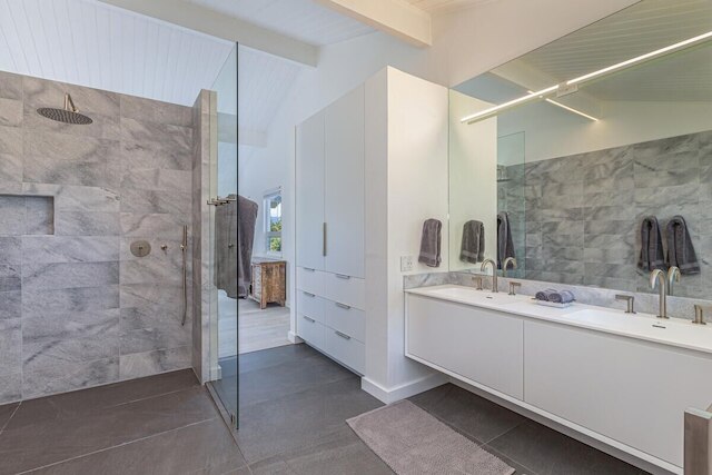 ハレマウナヌイ 4 ベッドルームホーム バイ レッドオーニング