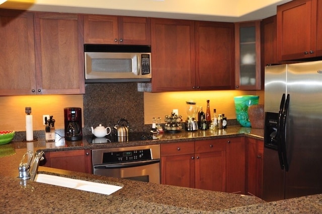 ハリイカイ 9g 3 ベッドルーム コンド バイ レッドオーニング