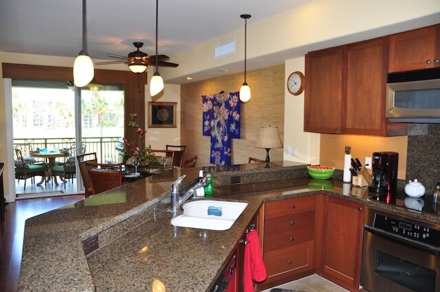 ハリイカイ 9g 3 ベッドルーム コンド バイ レッドオーニング