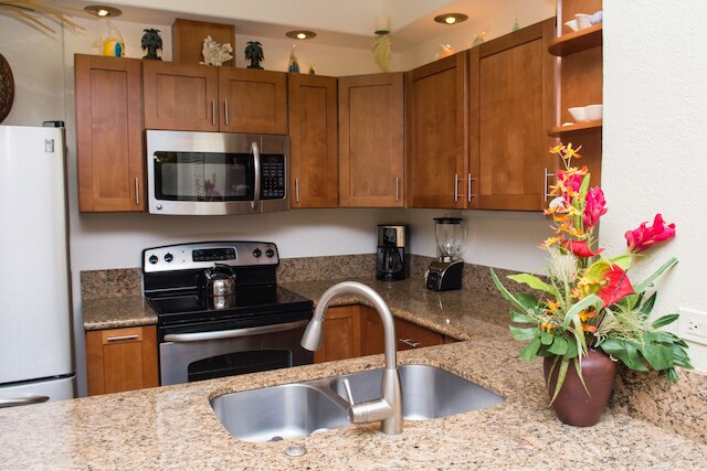 カアナパリショアーズ 161 2 ベッドルーム コンド バイ レッドオーニング