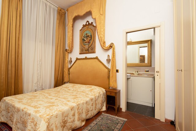 バルディ スイート バイ メガ