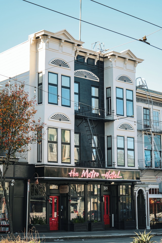 ザ メトロ ホテル