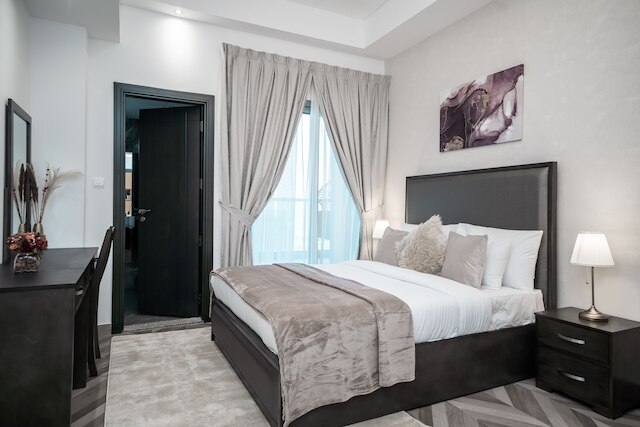 ハイゲスト - エリート・ビジネス・ベイ