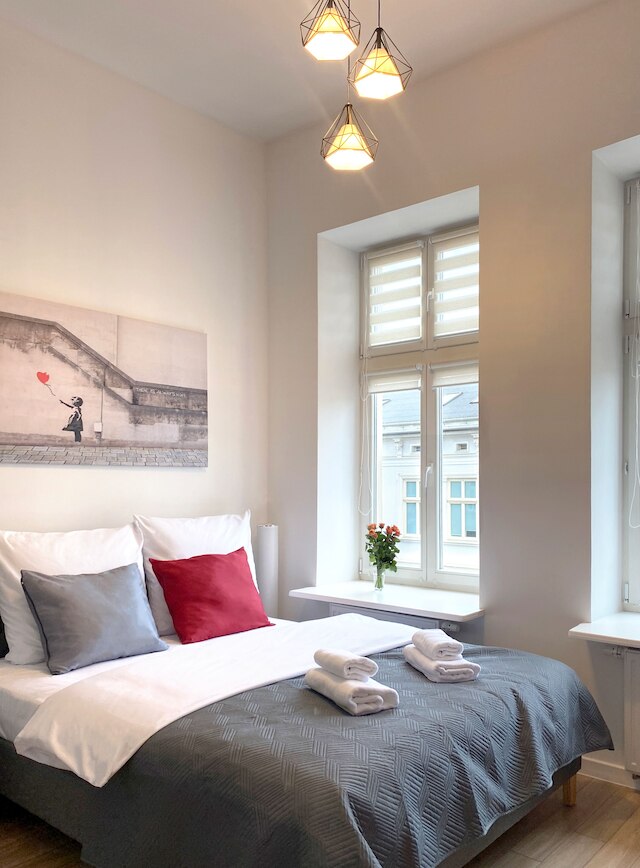 スタロビィスルナ 41-43 バイ P アパートメンツ