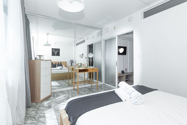 ディロ アパートメンツ