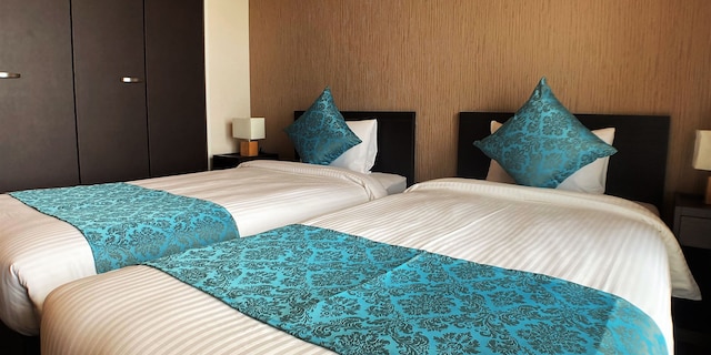 真栄田グランブルー 403