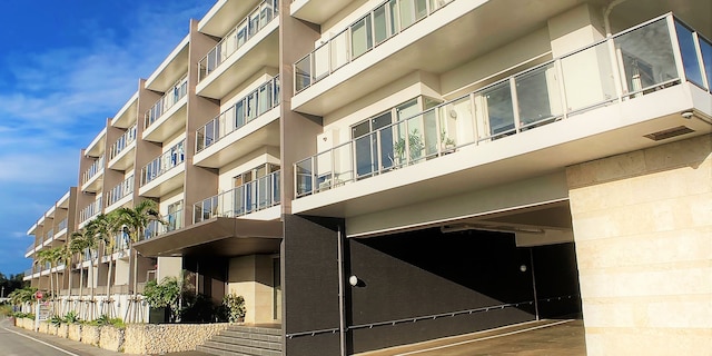 真栄田グランブルー 403