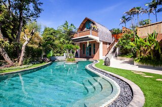 サンセット パラダイス ヌサ ドゥア