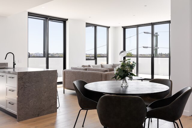 キャロライン サービスド アパートメンツ リッチモンド