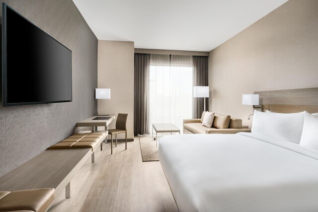 AC ホテル バイ マリオット ローリー ダウンタウン