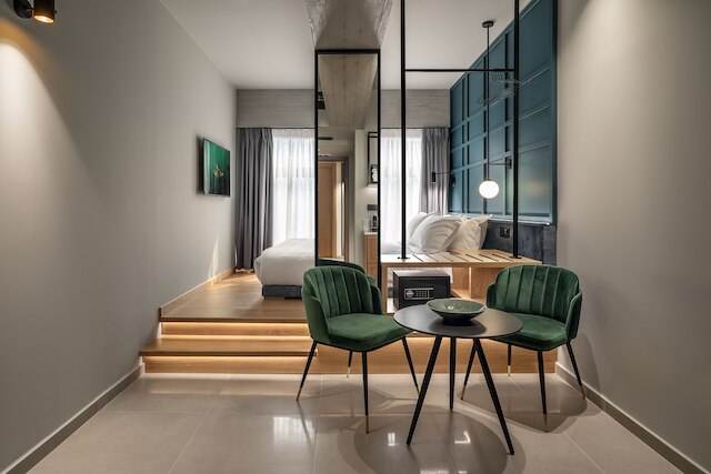 ボブ・ダブリュー・アカデミア・アテネ