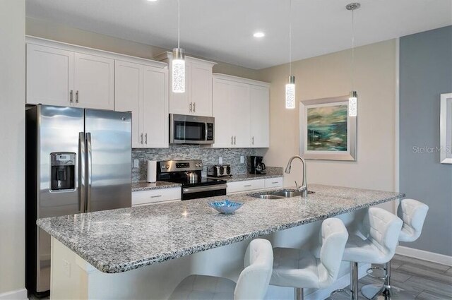 ストーリー レイク 4 ベッドルーム タウンホーム 4 タウンハウス バイ レッドオーニング