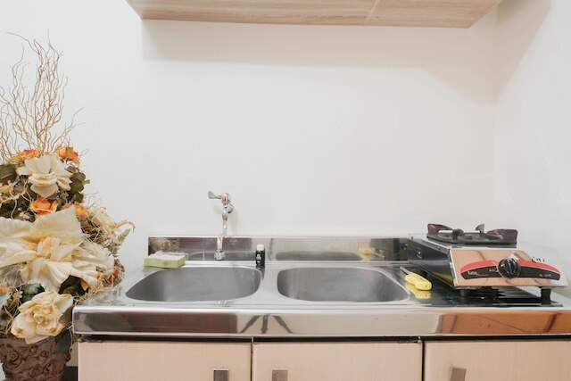 シンプリー モダン スタジオ アパートメント アット セントロ シティ レジデンス