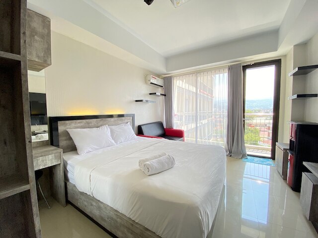 ブライト スタジオ ルーム アット ビバリー ダゴ アパートメント