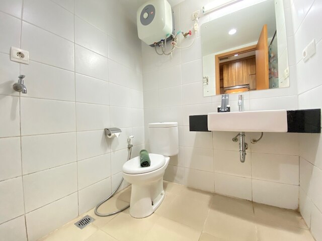 スペーシャス スタジオ ルーム アット ビバリー ダゴ アパートメント