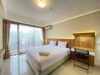 スペーシャス スタジオ ルーム アット ビバリー ダゴ アパートメント