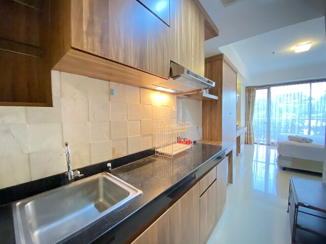 スペーシャス スタジオ ルーム アット ビバリー ダゴ アパートメント