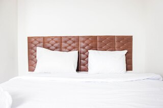 スペーシャス & デラックス 2 ベッBR ゲートウェイ アーマド ヤニ チカダズ アパートメント