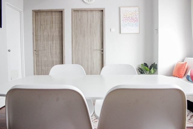 モダン & ゴージャス ベッBR アパートメント アット ニュートン レジデンス