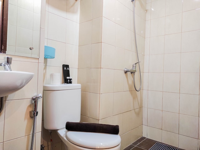 ホーミー アンド コンフィー スタジオ アット ヴィダ ビュー マカサル アパートメント