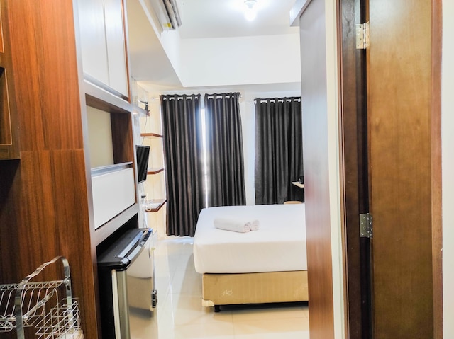 ホーミー アンド コンフィー スタジオ アット ヴィダ ビュー マカサル アパートメント