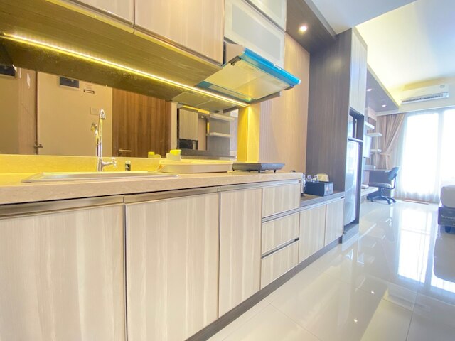 ラグジュリアス スタジオ ルーム アット ガレリ シウンブルイット 3 ニア ウンパル