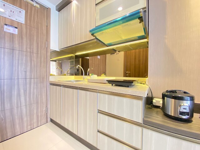 ラグジュリアス スタジオ ルーム アット ガレリ シウンブルイット 3 ニア ウンパル